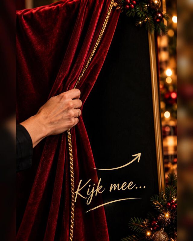👀 Kijk met ons mee…

Het doek gaat langzaam opzij…
Maar wat zit erachter? 🎄✨

Nog héél even… 🤫

#KijkMetOnsMee #BijnaOnthuld #KerstBijOns #ChristmasComing #Kerstmenu #Restaurant #staytuned #rotterdam #gezelligheid